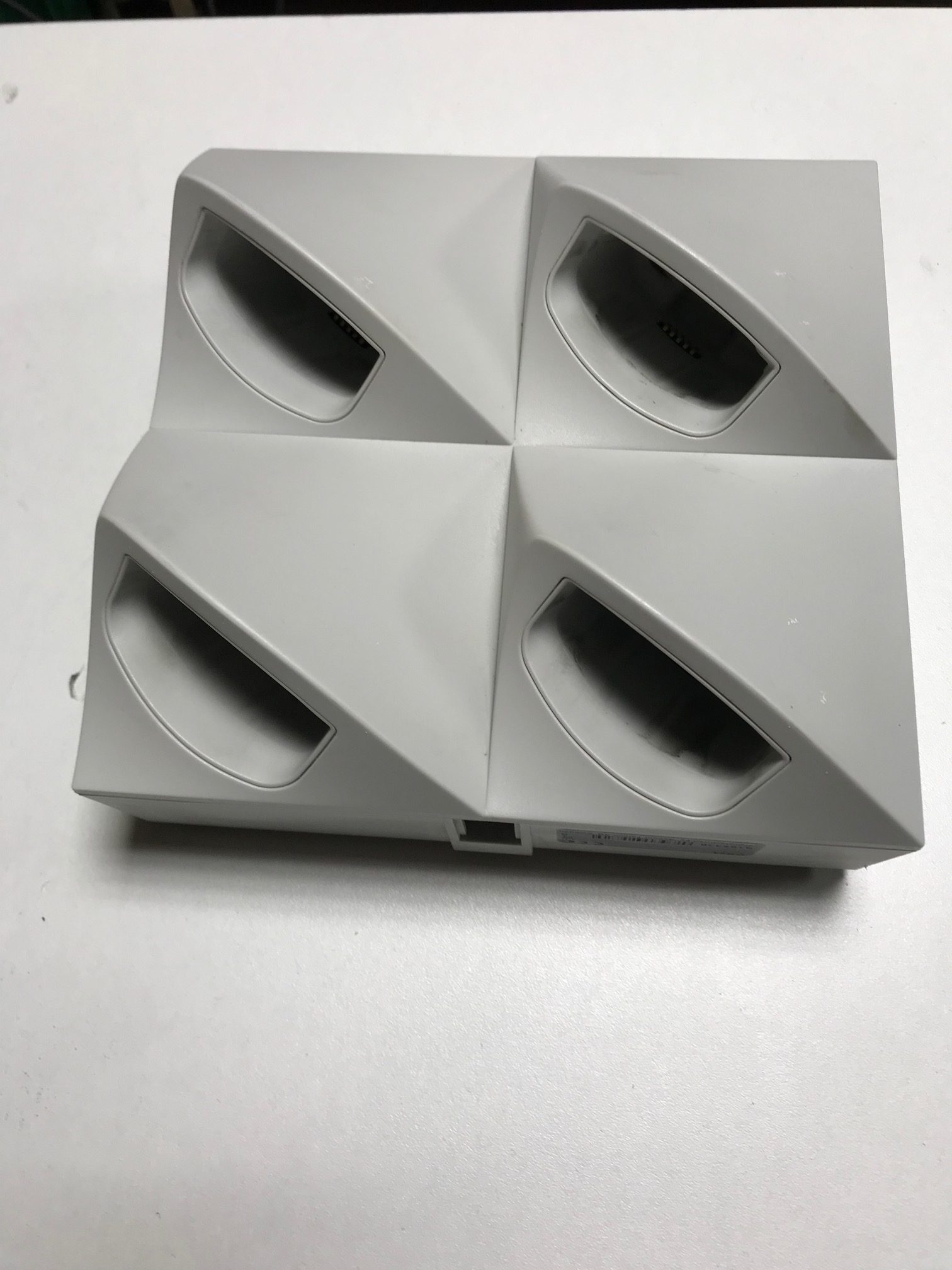 IMG_6677 Ascom CR24 Charging Rack and power supply