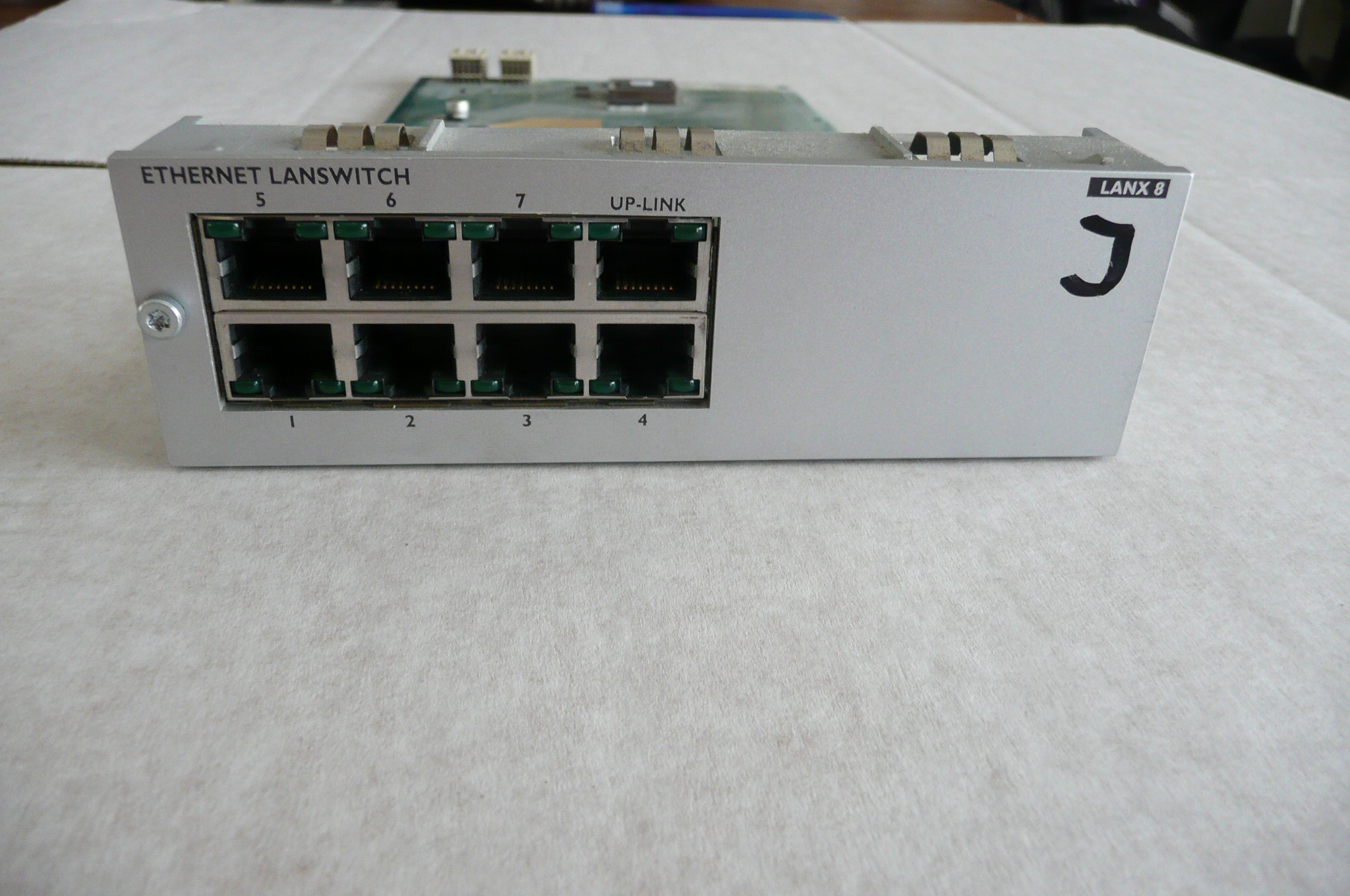 LANX 8 Ethernet LAN switch Vox Novo Office Alcatel Omni PCX