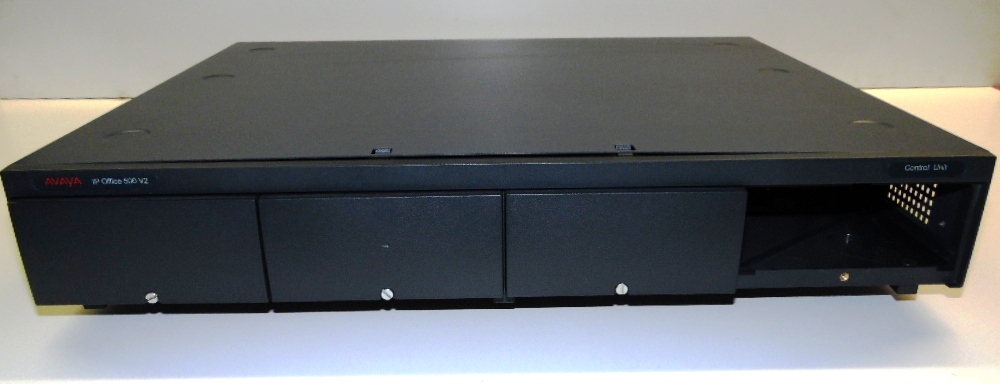 Avaya IP500 V2 Control Unit 700476005